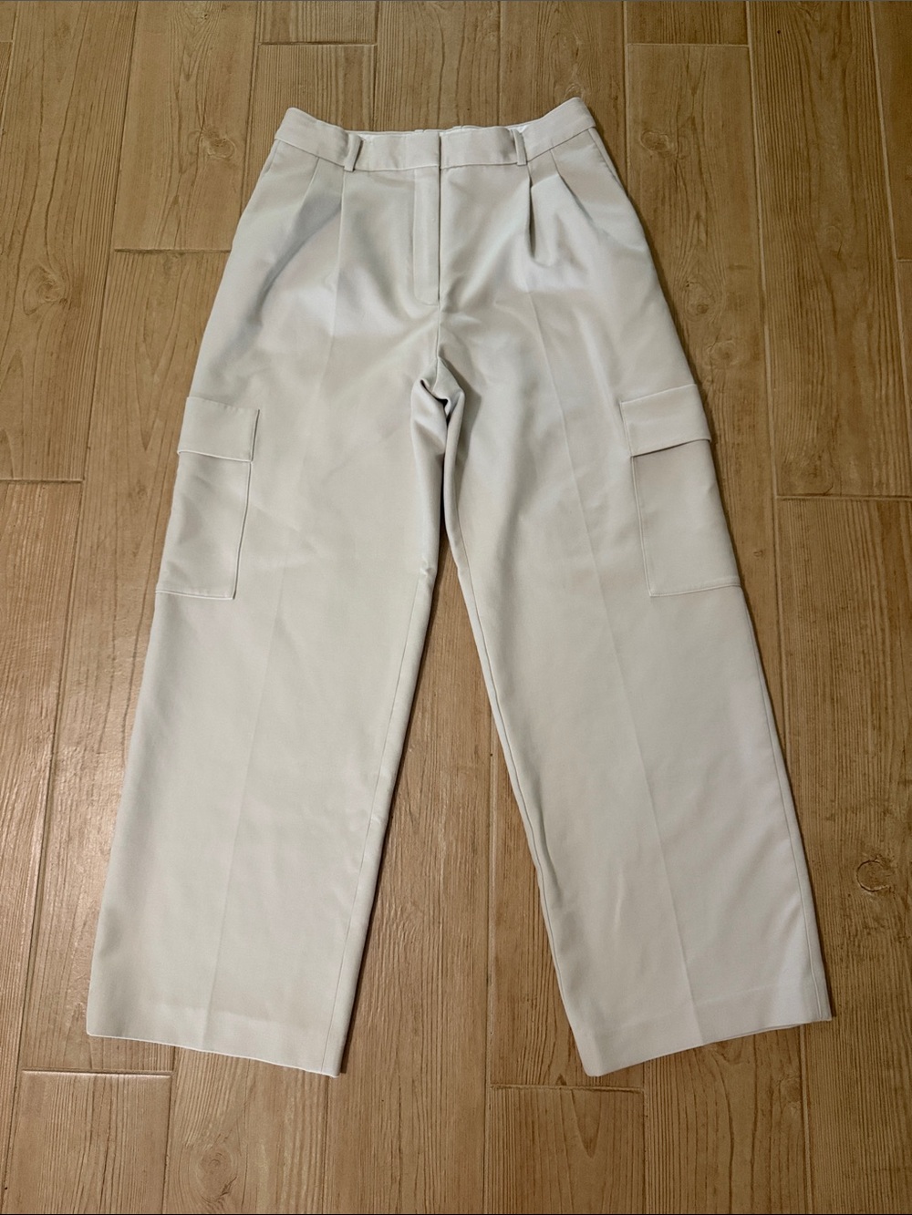 Babaton Women’s Cream Wide-Leg Cargo Pants